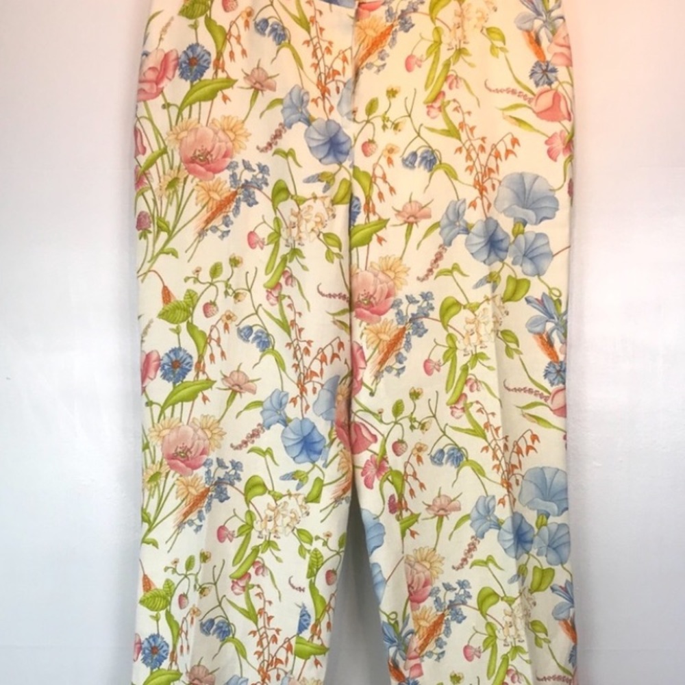 Brooks Brothers Linen Floral Cuffed Capri Pants